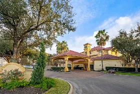 Photograph of La Quinta Inn & Suites, Houston