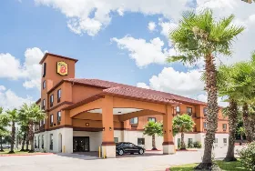 Photograph of Super 8, Brookshire