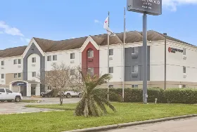 Photograph of Candlewood Suites, Nederland