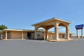 Photograph of Americas Best Value Inn, Lubbock