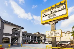 Photograph of Downtowner Inns, Houston
