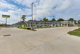 Photograph of Scottish Inns & Suites, Crosby