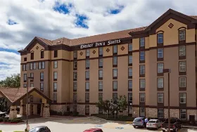 Photograph of Drury Inn & Suites, San Antonio