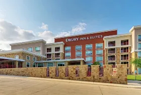 Photograph of Drury Inn & Suites, San Antonio