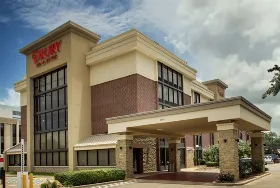 Photograph of Drury Inn & Suites, Houston