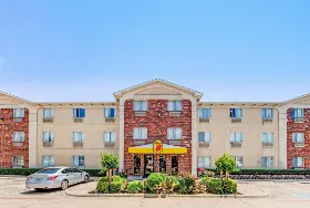 Photograph of Super 8, Mckinney