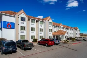 Photograph of Motel 6, El Paso