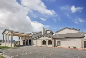 Photograph of Quality Inn, Amarillo