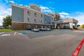 Photograph of Comfort Suites, Bastrop