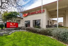 Photograph of Econo Lodge, Fredericksburg