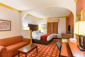 Photograph of Quality Suites, Lubbock