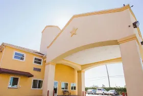 Photograph of Scottish Inns & Suites, Houston