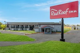 Photograph of Red Roof Inn, Madisonville