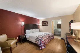 Photograph of Red Roof Inn, Temple