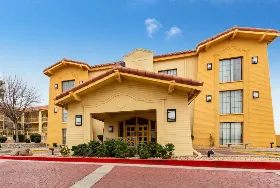Photograph of La Quinta Inn, El Paso