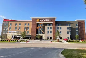 Photograph of La Quinta Inn & Suites, Pflugerville
