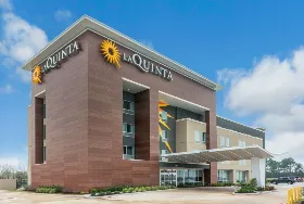 Photograph of La Quinta Inn & Suites, Spring