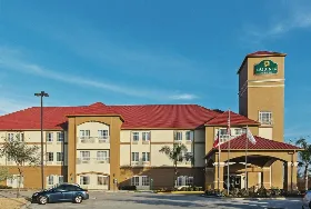 Photograph of La Quinta Inn & Suites, Houston
