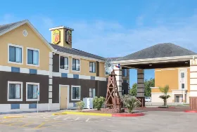 Photograph of Super 8, Victoria