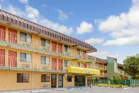 Photograph of Days Inn, El Paso