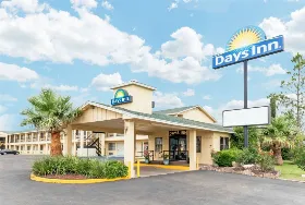 Photograph of Days Inn, Snyder
