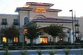 Photograph of Hampton Inn, Del Rio