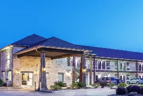 Photograph of Super 8, Center