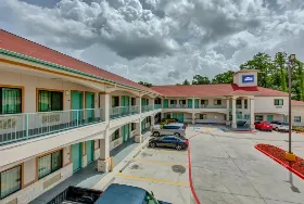 Photograph of Americas Best Value Inn, Humble