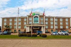 Photograph of Holiday Inn Express, Corsicana