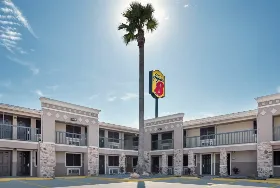Photograph of Super 8 by Wyndham McAllen/Downtown/La Plaza Mall, McAllen