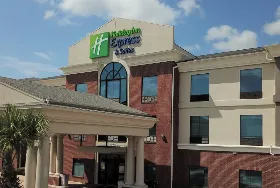Photograph of Holiday Inn Express, Hearne