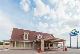 Photograph of Days Inn, Fort Worth
