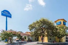 Photograph of Baymont By Wyndham, San Antonio