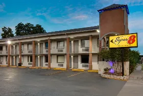 Photograph of Super 8, San Antonio
