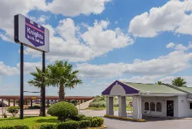 Photograph of Knights Inn, Waco