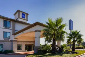 Photograph of Americas Best Value Inn, Livingston