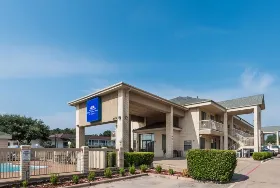 Photograph of Americas Best Value Inn, Fort Worth