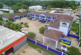 Photograph of Scottish Inns & Suites, Houston