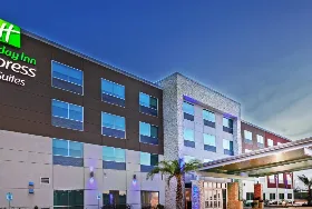 Photograph of Holiday Inn Express, Brenham