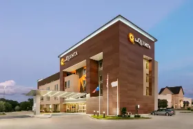 Photograph of La Quinta Inn & Suites, College Station