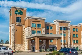 Photograph of La Quinta Inn & Suites, Humble