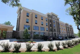Photograph of Hampton Inn, Dallas