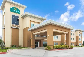 Photograph of La Quinta Inn & Suites, Gonzales