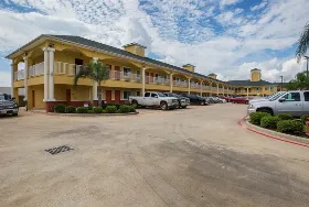 Photograph of Scottish Inns & Suites, Baytown