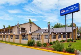 Photograph of Americas Best Value Inn, West Columbia