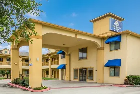 Photograph of Americas Best Value Inn, Tomball