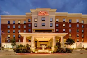 Photograph of Hampton Inn & Suites Dallas/Lewisville-Vista Ridge Mall, Lewisville