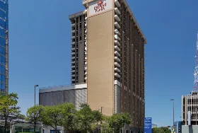Photograph of Crowne Plaza, Dallas