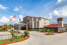 Photograph of La Quinta Inn & Suites by Wyndham Houston Channelview, Houston