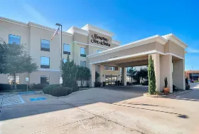 Photograph of Hampton Inn, Fort Worth